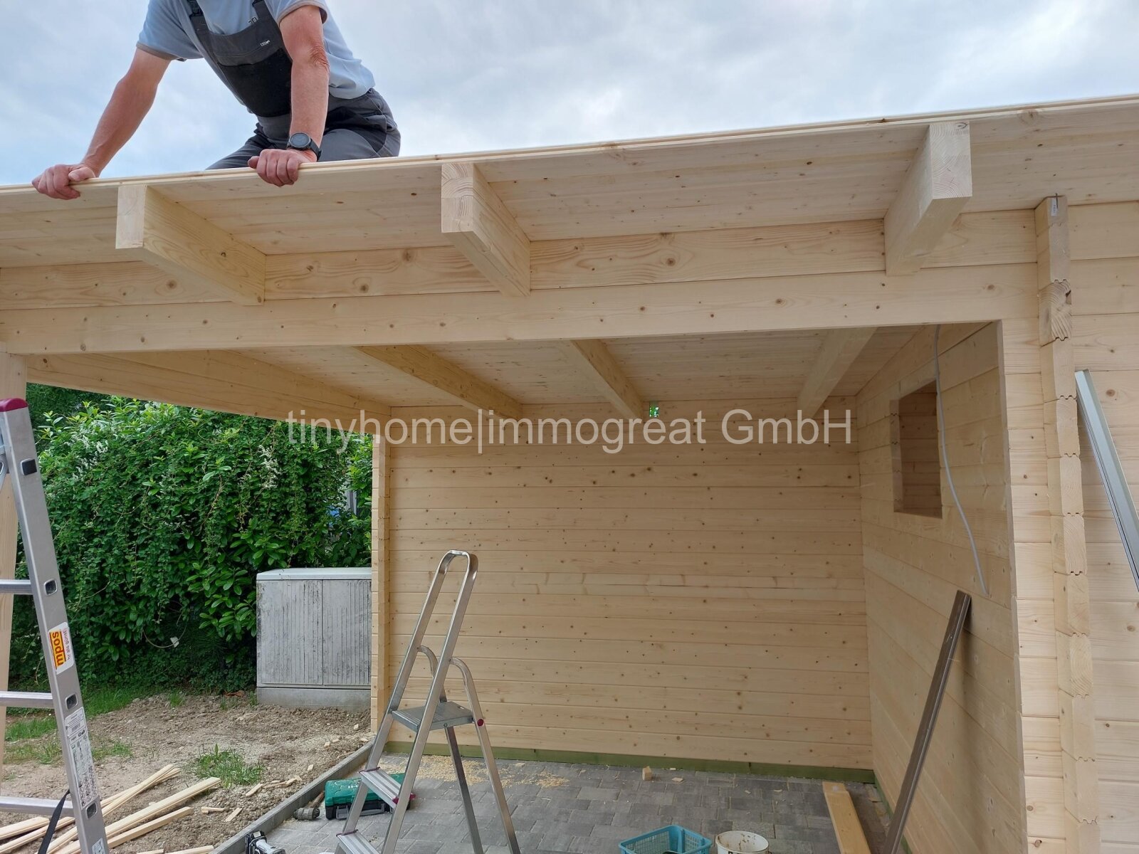 Tiny House/ Blockbohlen-Holzmassivholz in 27639 Nordholz mit Grundstück