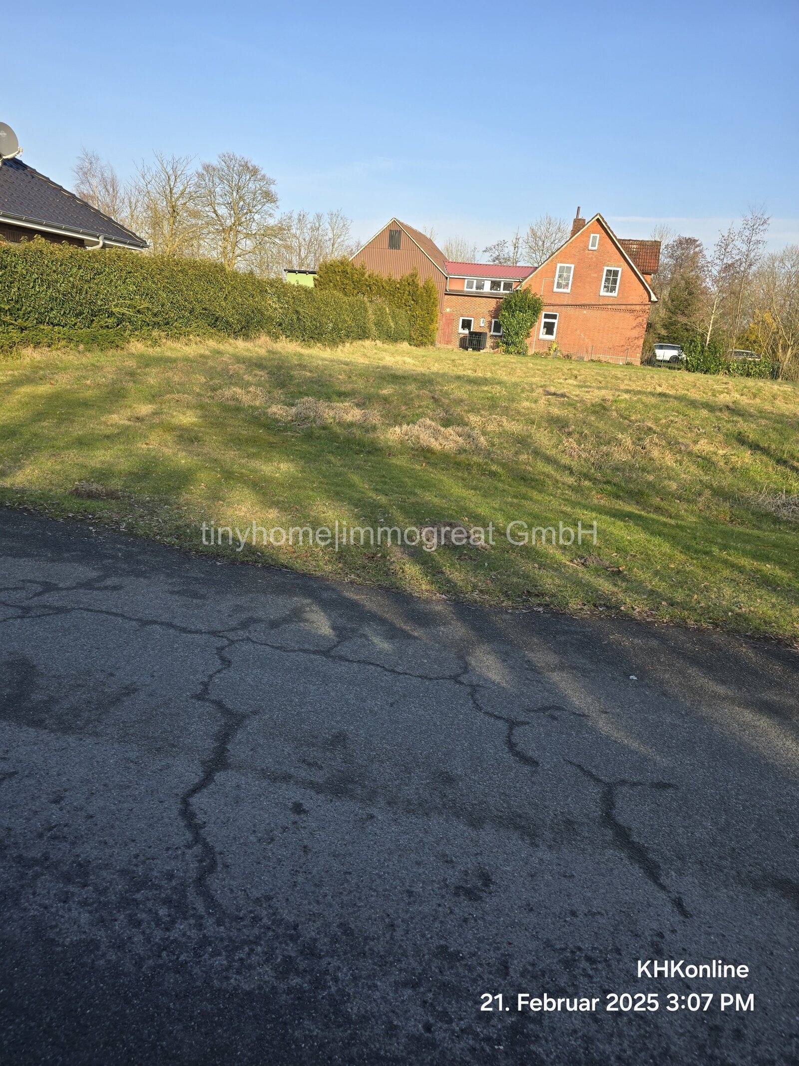 Kleines Einfamilienhaus/ Blockbohlen-Holzmassivholz in 21775 Ihlienworth