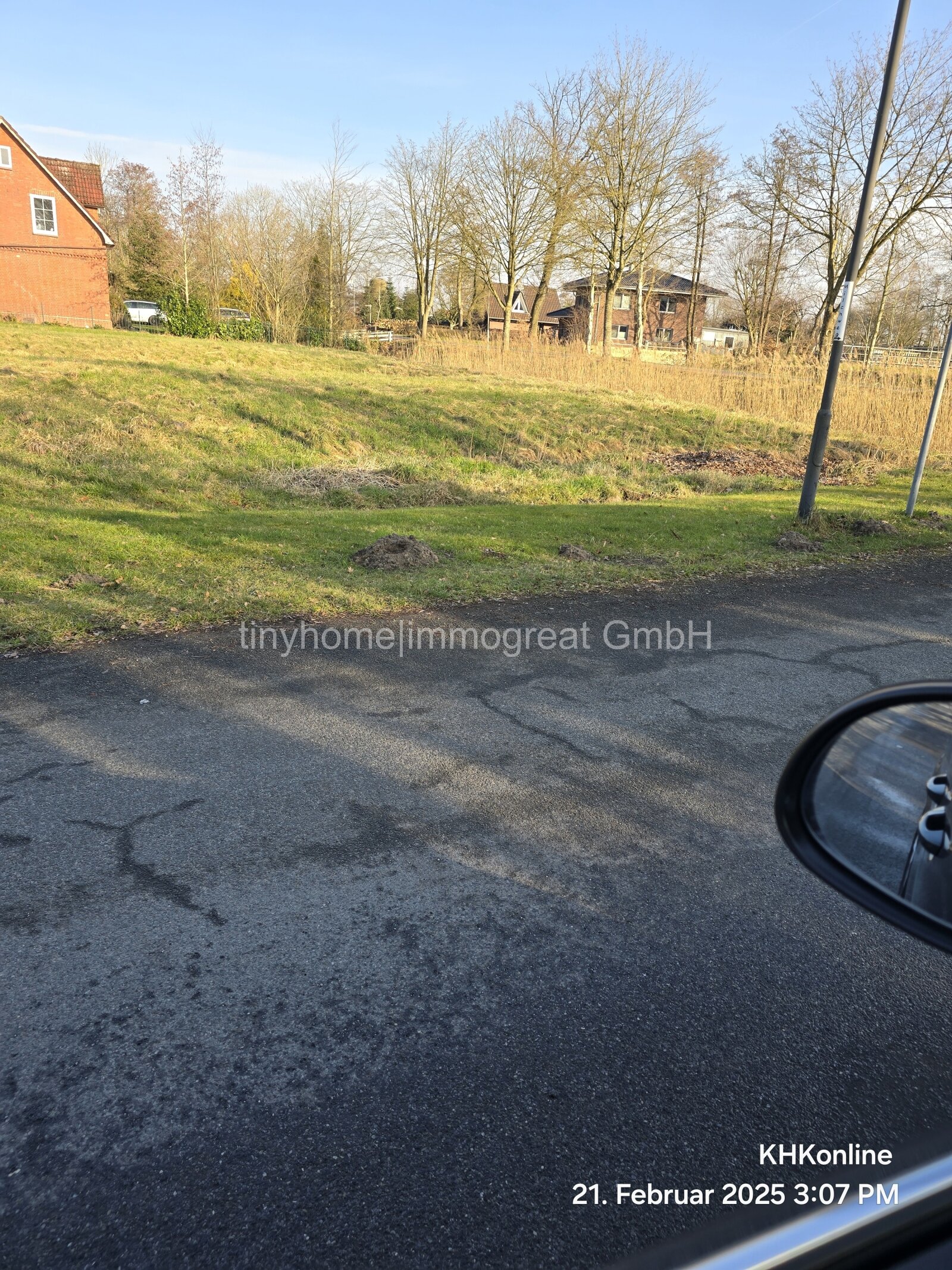 Kleines Einfamilienhaus/ Blockbohlen-Holzmassivholz in 21775 Ihlienworth