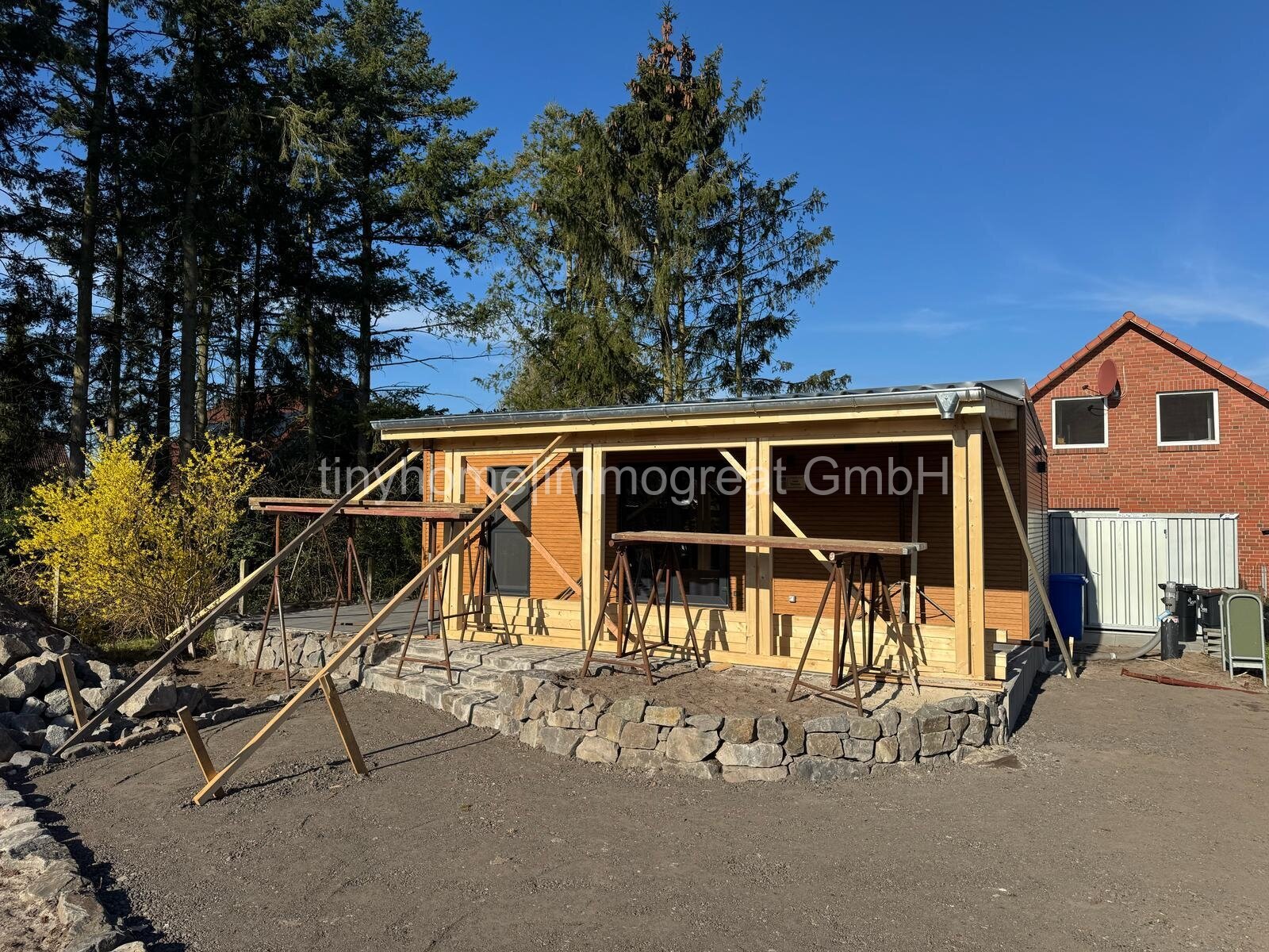Status am 03.04.25 Bild 1 Status am 03.04.25 Bild 1